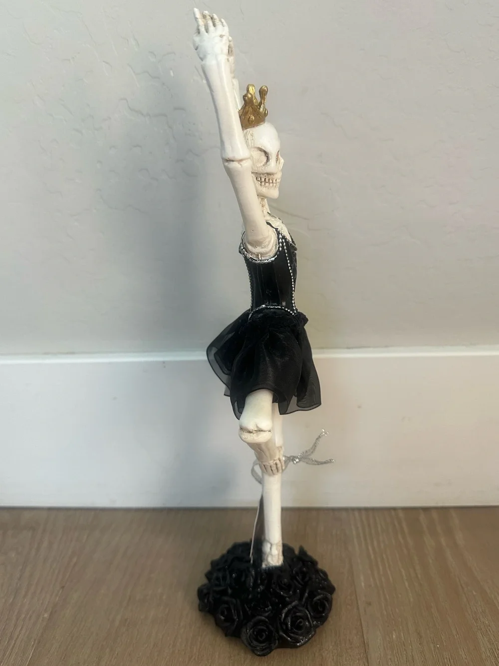 Bella Lux Skeleton Ballerina Figurine Black Tutu Gold Crown Halloween NWT